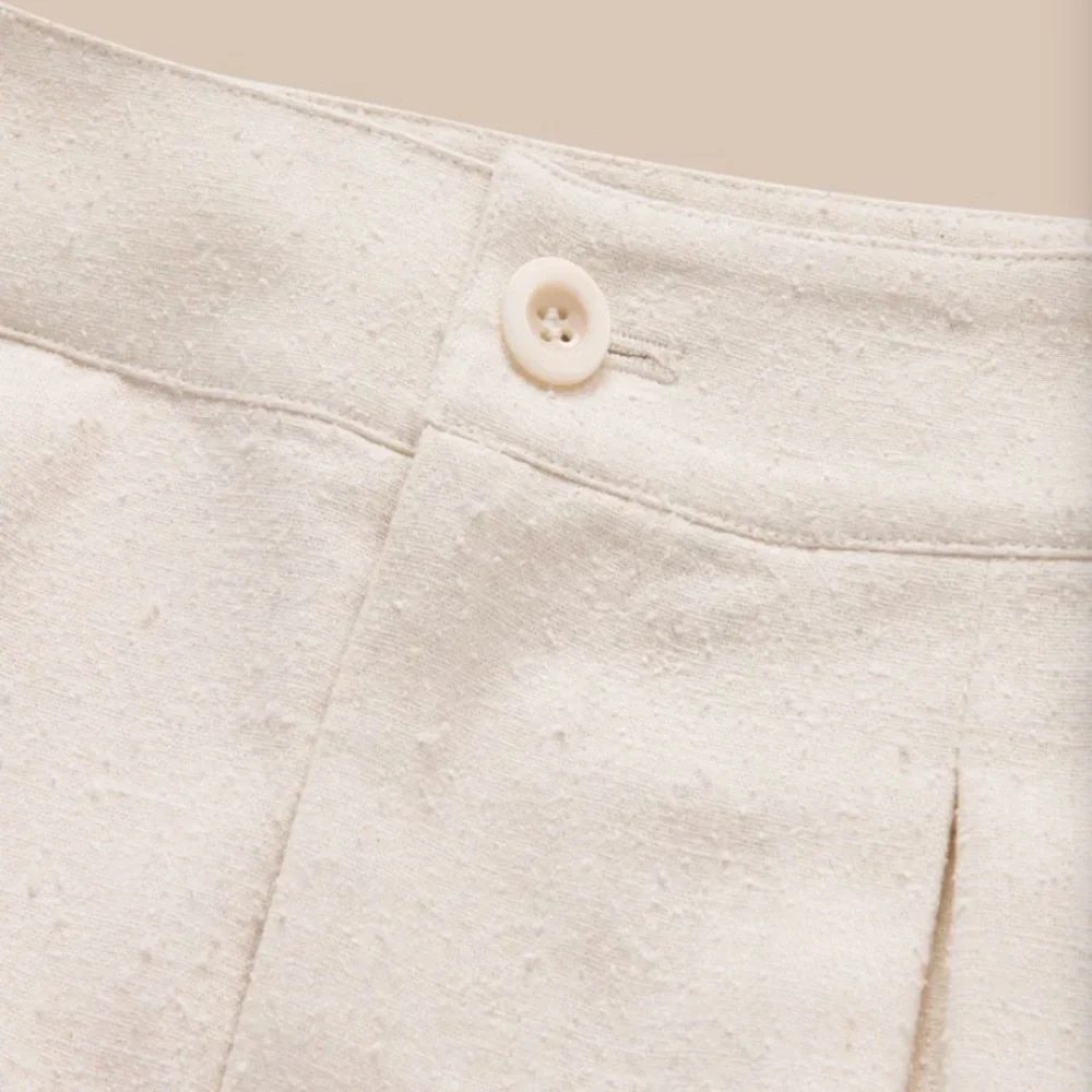 Jenni Kayne Pleated Relaxed Short NWT - Picture 2 of 5